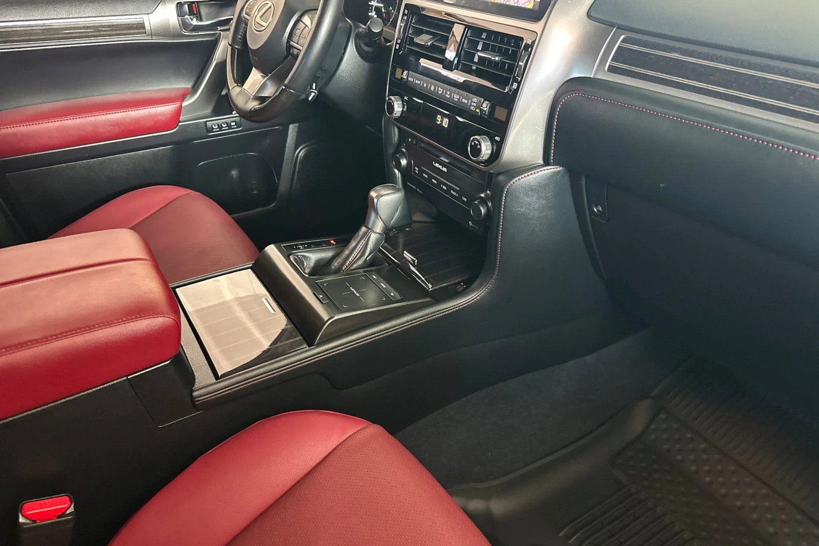 Certified Used 2023 Silver Lexus 460 image 13