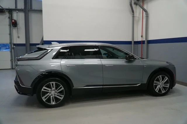 Certified Used 2024 Silver Cadillac Tech image 8