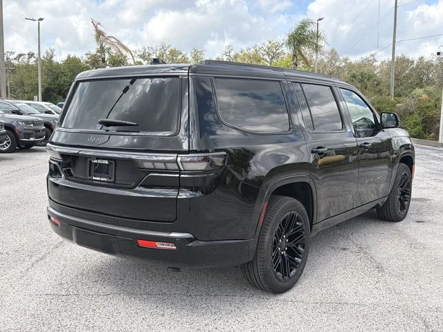 New 2026 High Gloss Black Exterior Paint Jeep Limited Reserve image 4