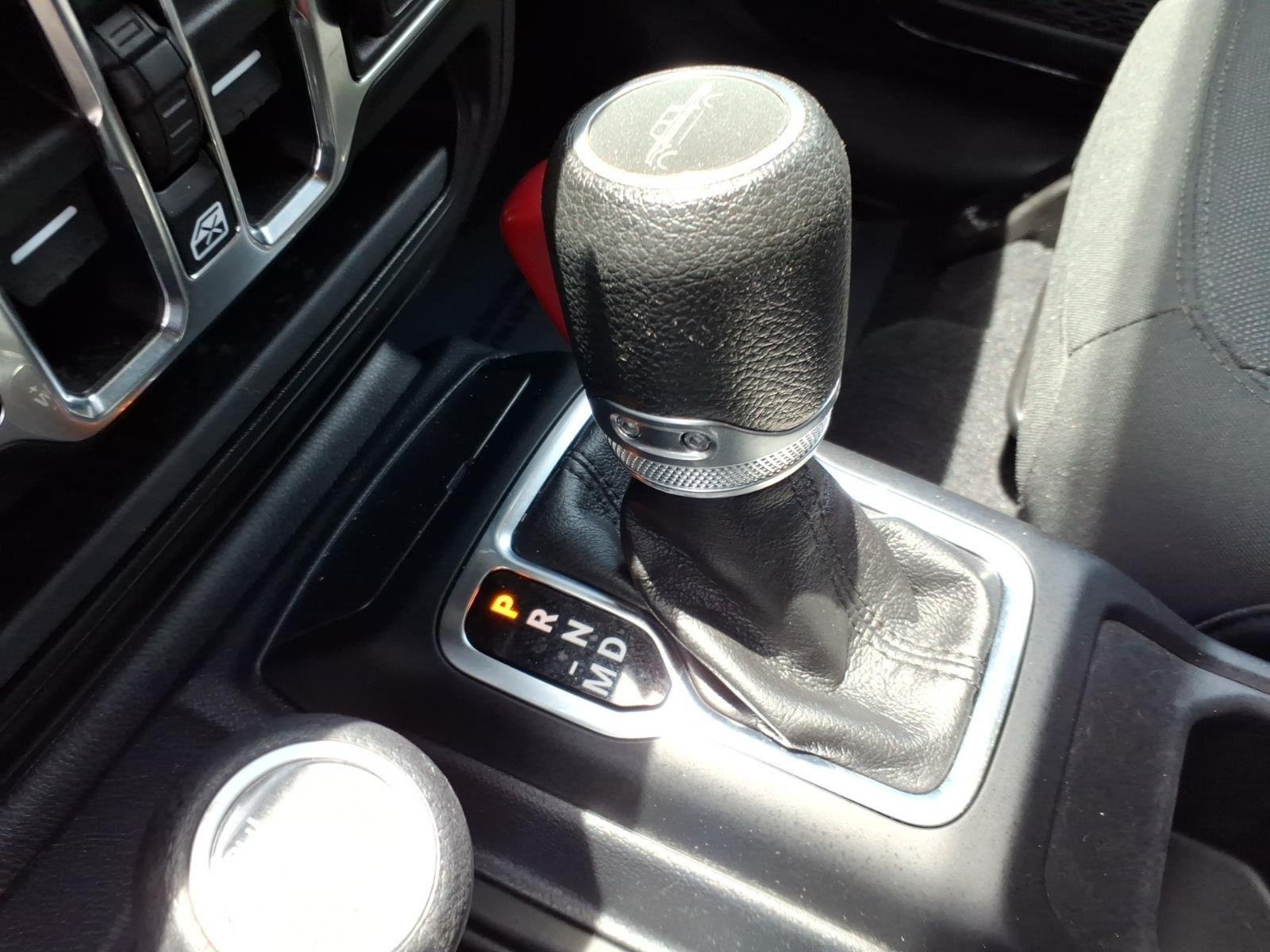 Used 2023 Black Clearcoat Jeep Sport S image 8