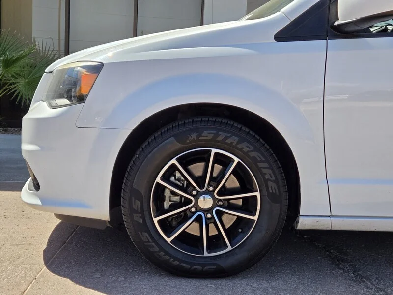 Used 2019 White Knuckle Clearcoat Dodge GT image 5
