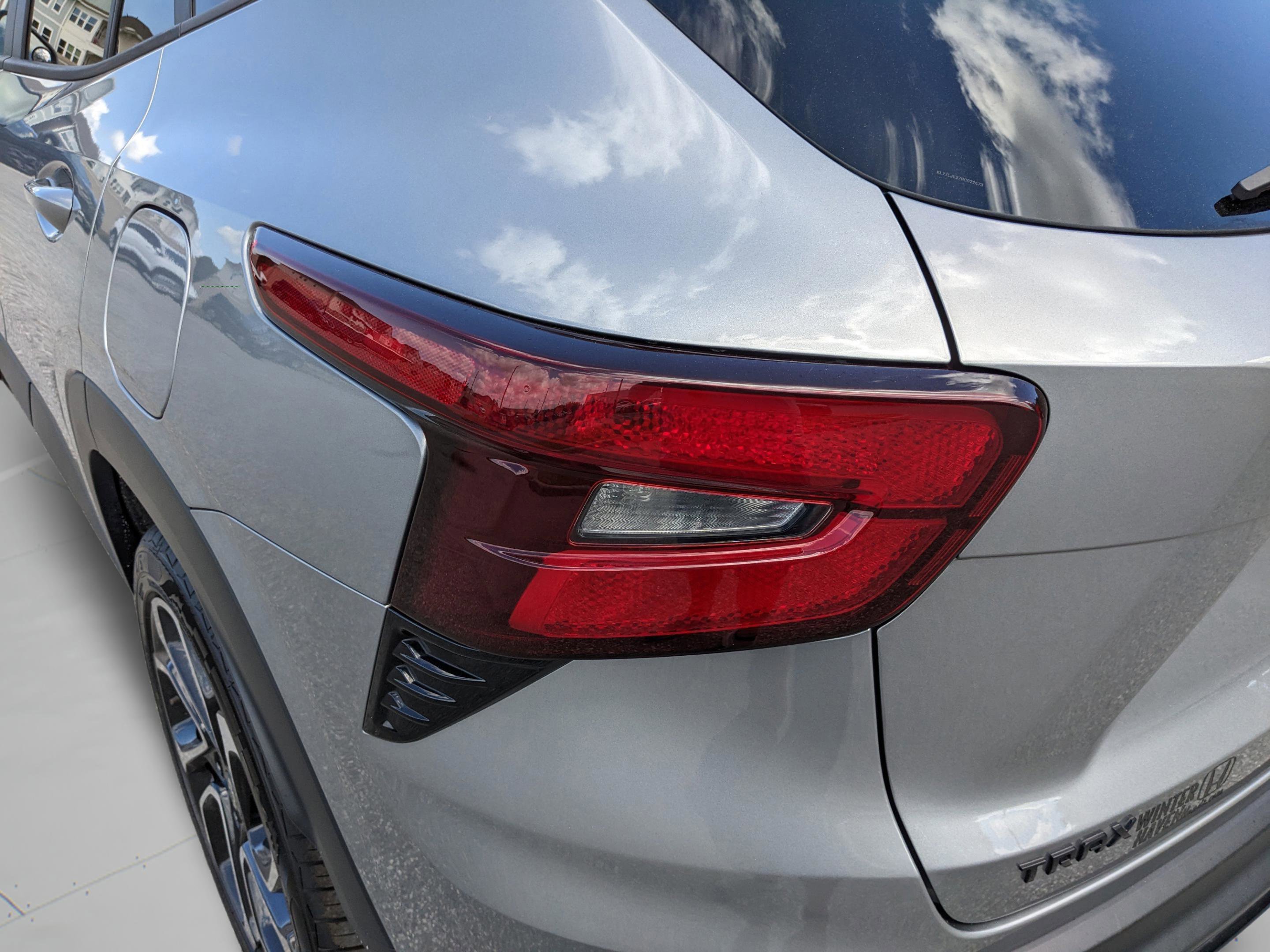 2024 Chevrolet Trax RS - Photo 11