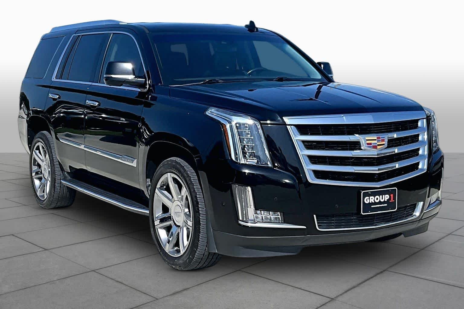 Used 2020 Black Raven Cadillac Luxury image 3