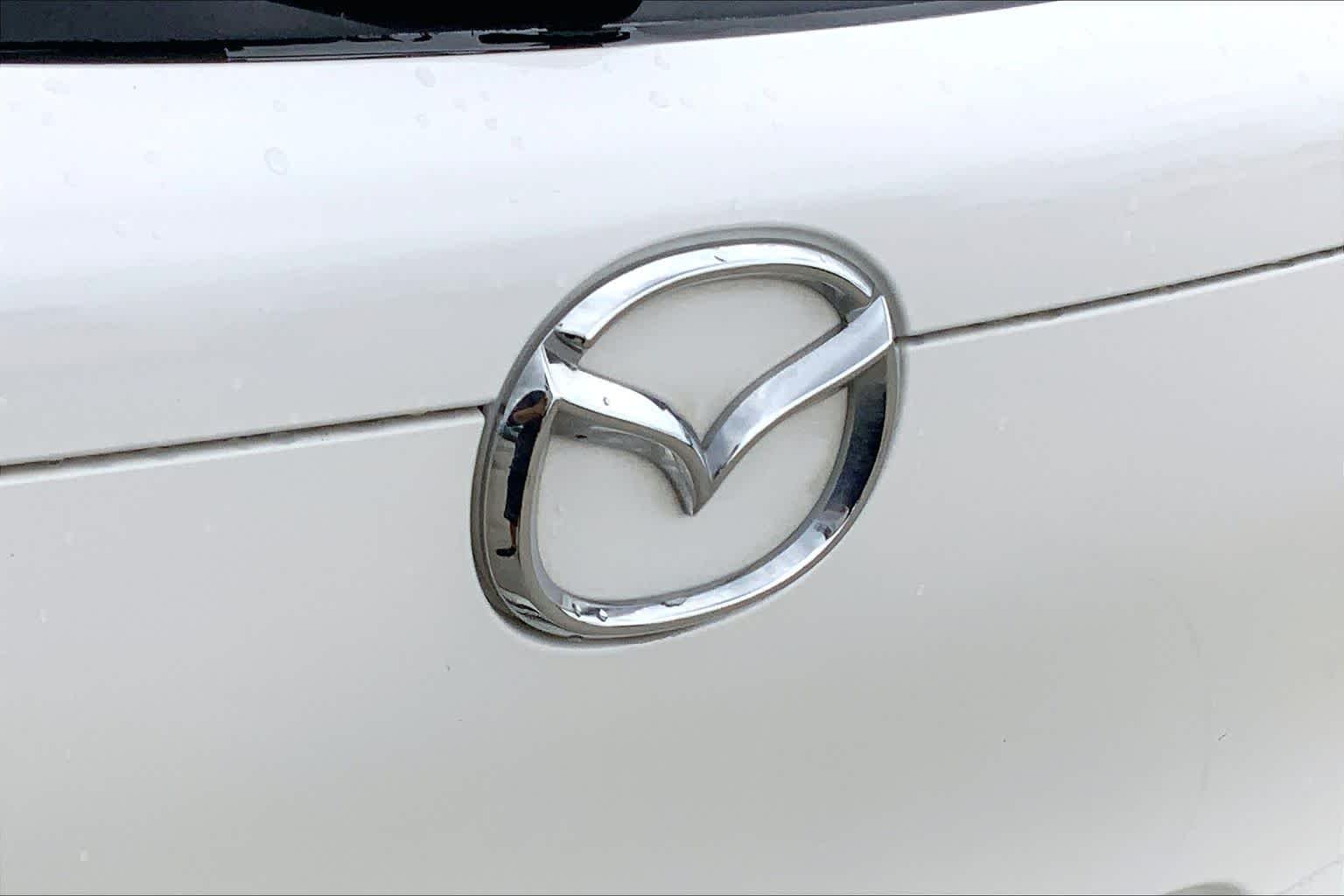Certified Used 2024 Snowflake White Pearl Mica Mazda 2.5 S Preferred Package image 10