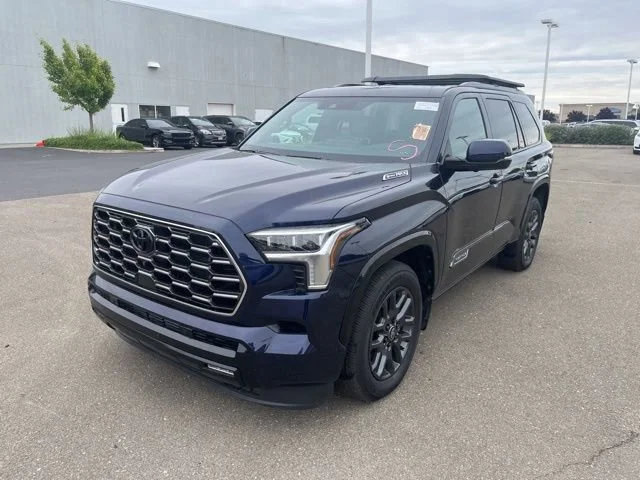 2025 Toyota Sequoia 2025 Toyota Sequoia Platinum Sport Utility