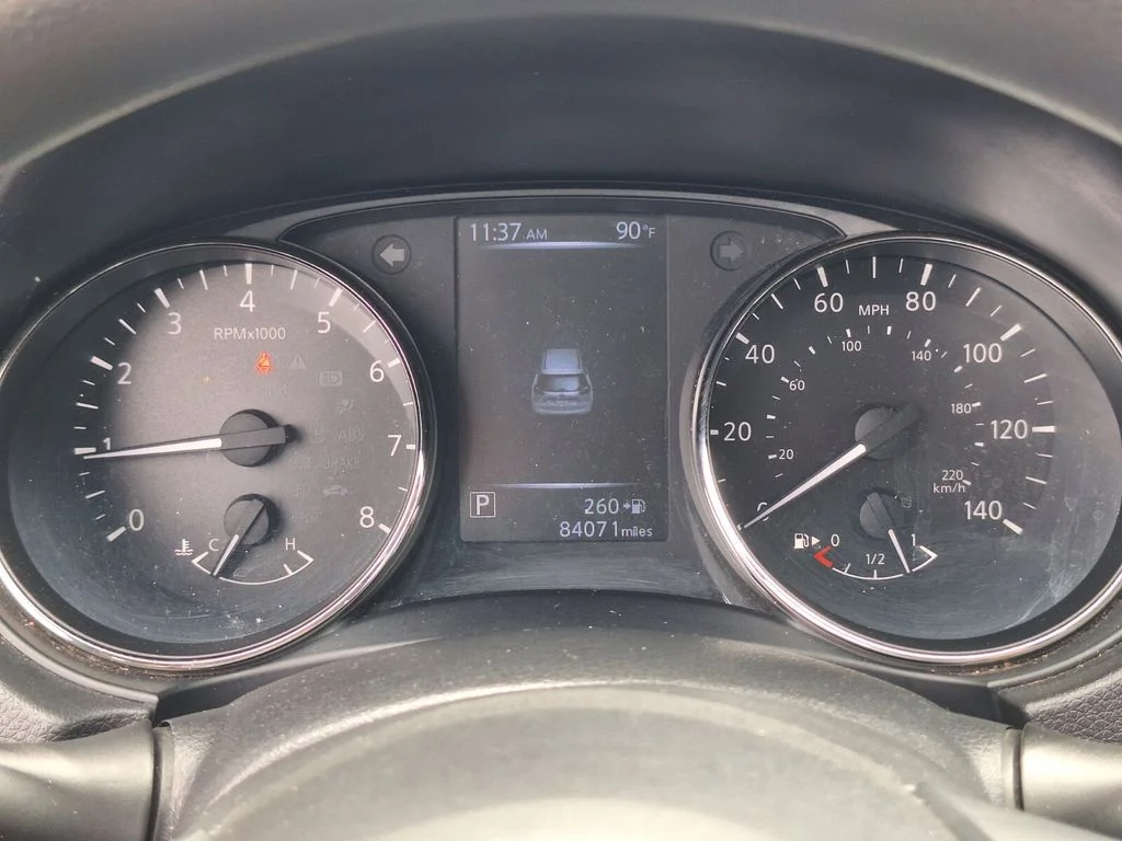 Certified Used 2017 White Nissan S image 15
