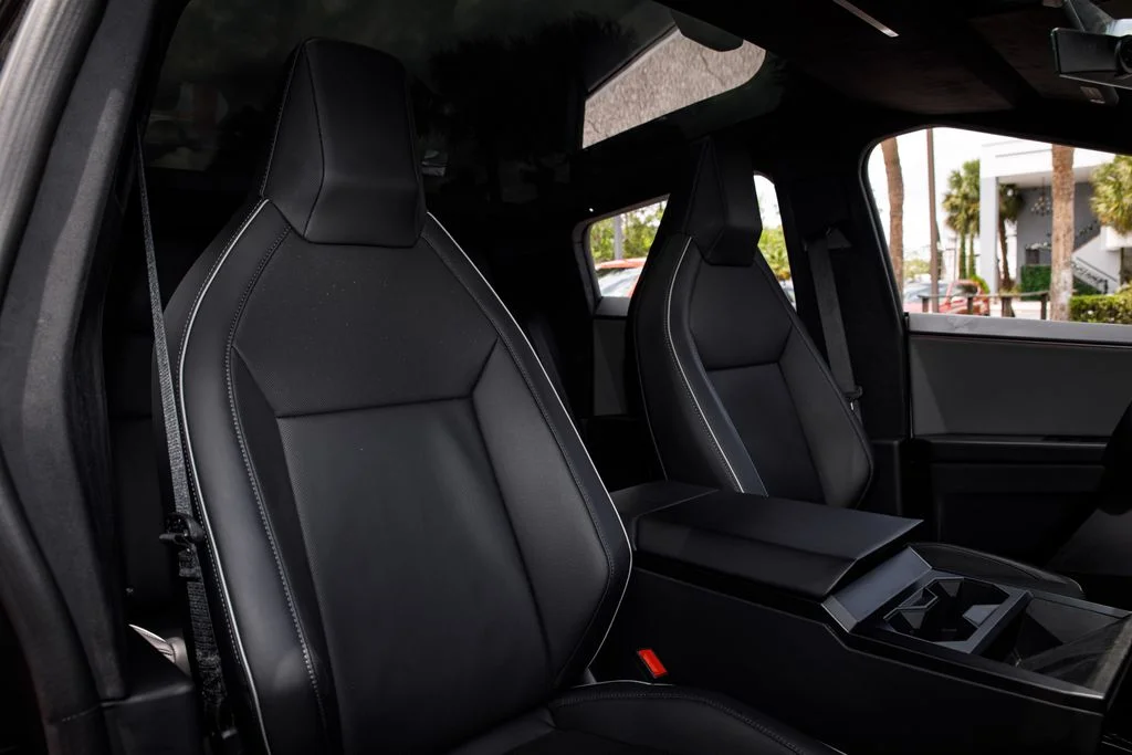 Used 2025 Silver Tesla Base image 11