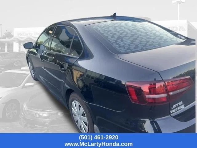 Used 2016 Black Volkswagen 1.4T S image 4