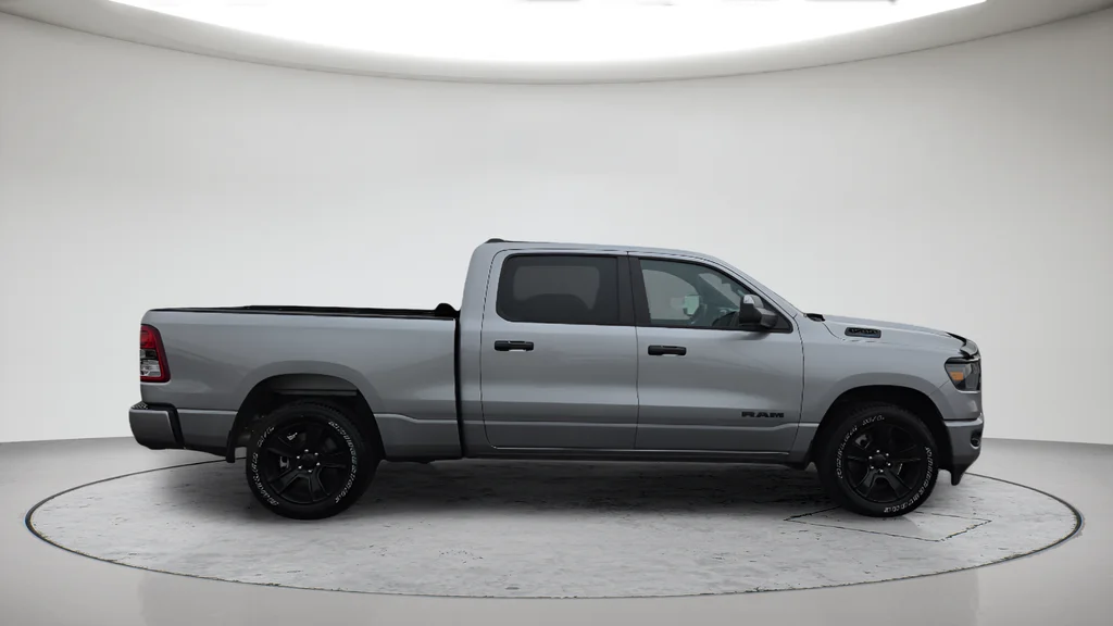 Used 2024 Silver Ram Big Horn/Lone Star image 18
