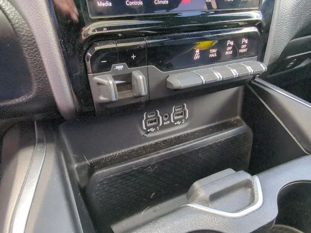 2020 RAM Ram 1500 Pickup Laramie - Photo 20