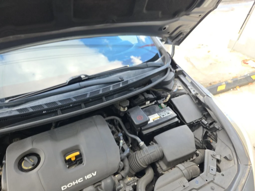 Used 2018  Kia LX image 13