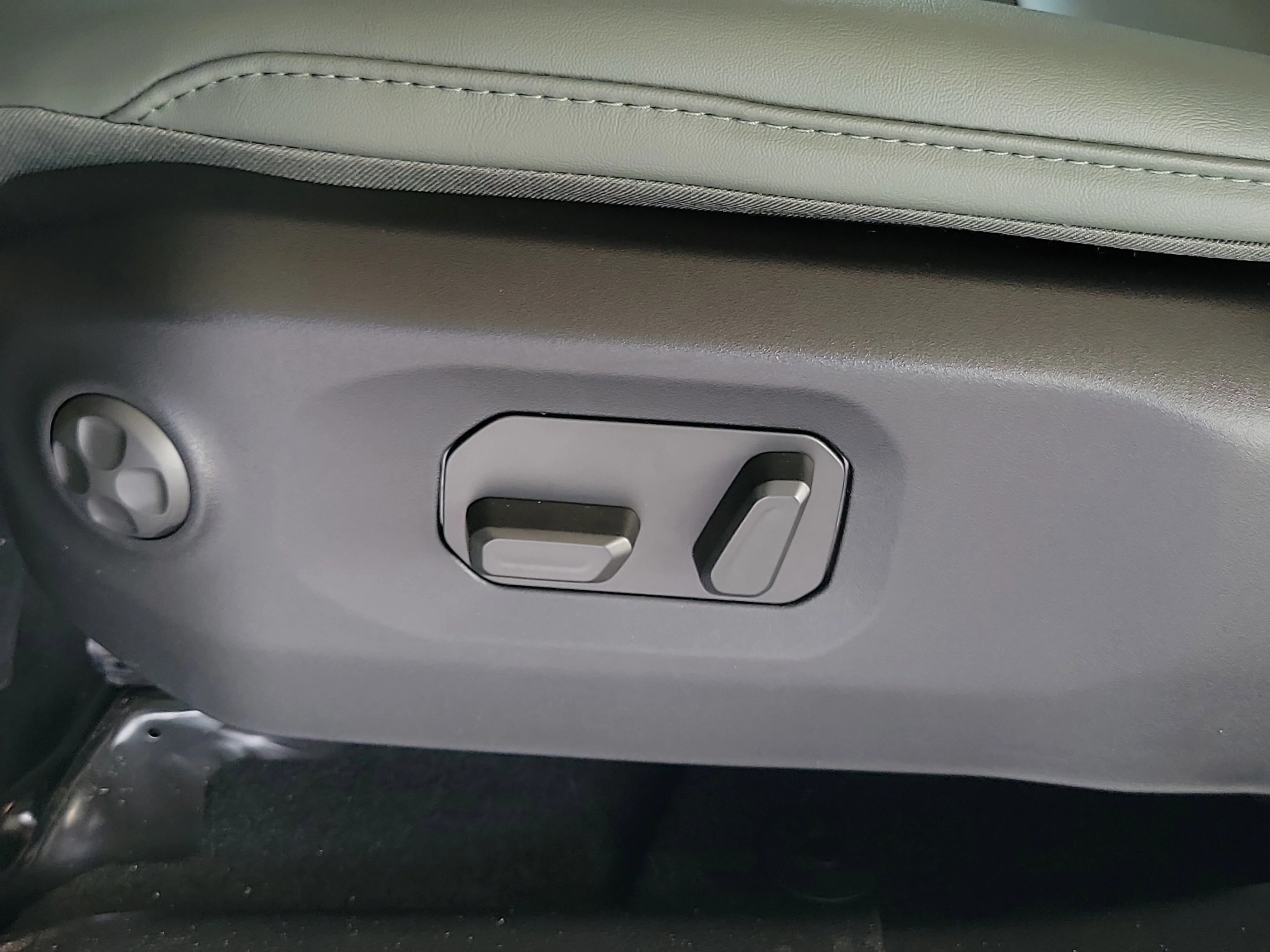 New 2026 41 Exterior Paint Jeep Mojave X image 18