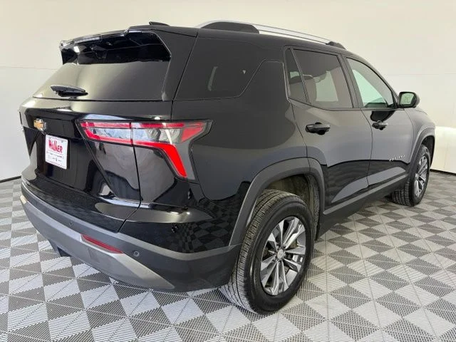 Used 2025 Black Chevrolet LT image 7