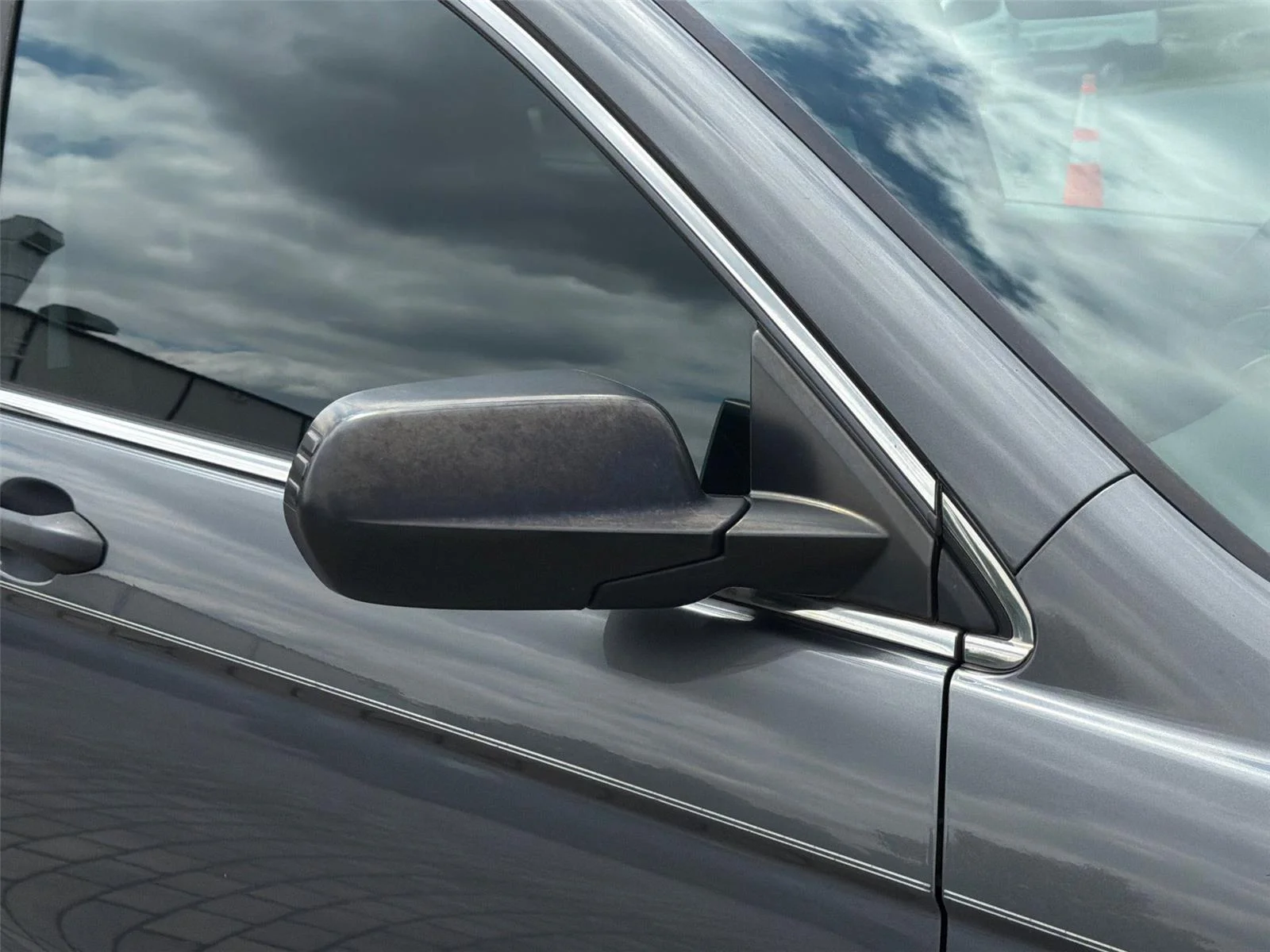 Used 2011  Honda LX image 24