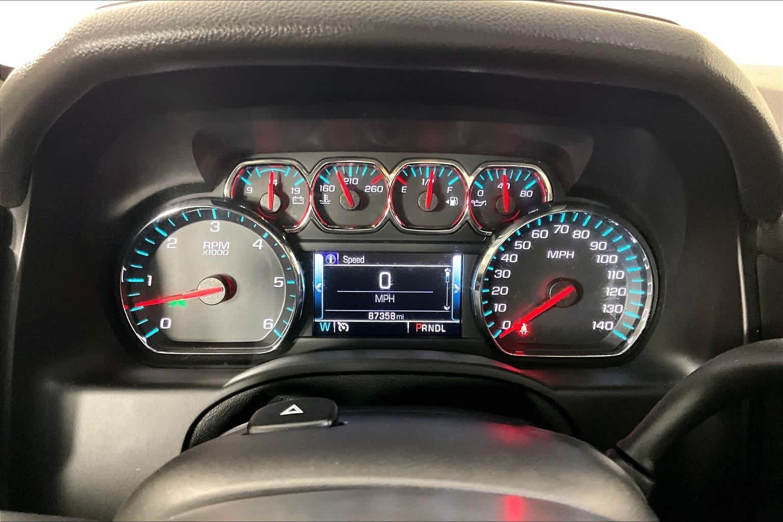 Used 2018 SATIN STEEL METALLIC GMC SLT image 24