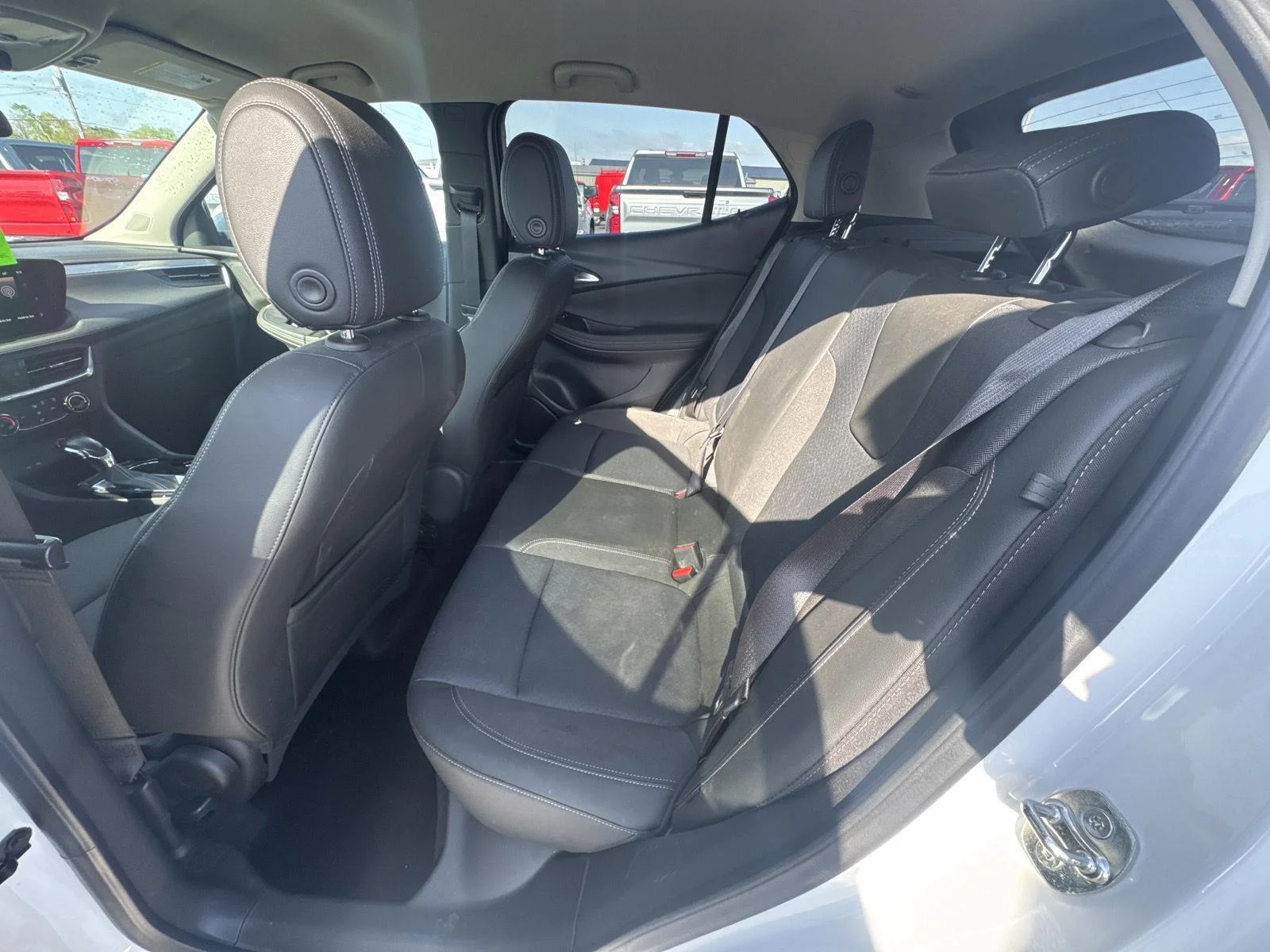 Used 2024 Summit White Buick Preferred image 10