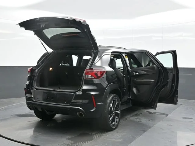 Used 2022 Black Chevrolet RS image 29