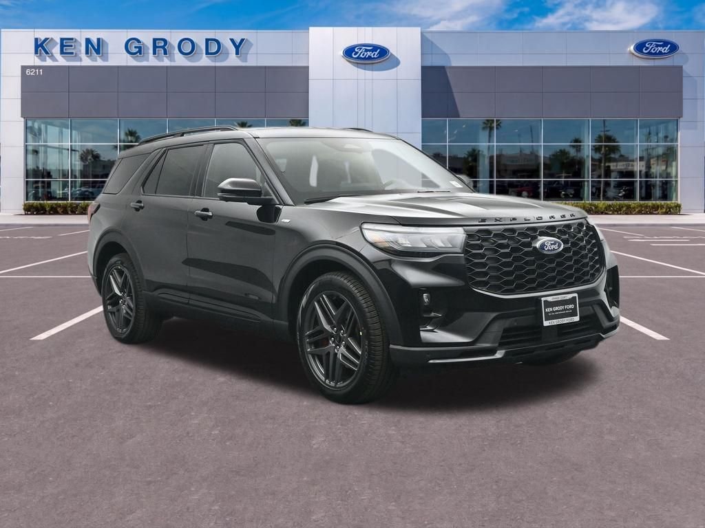 2026 Ford Explorer ST-LINE RWD's photo