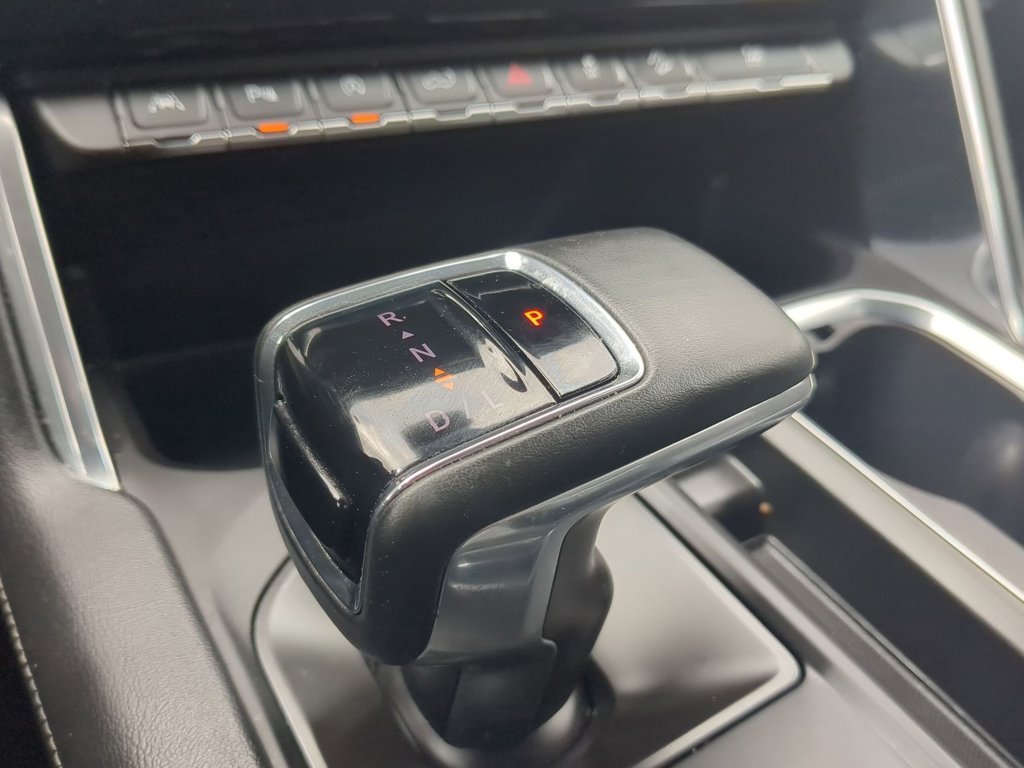 Used 2024 Sterling Metallic GMC Denali image 20