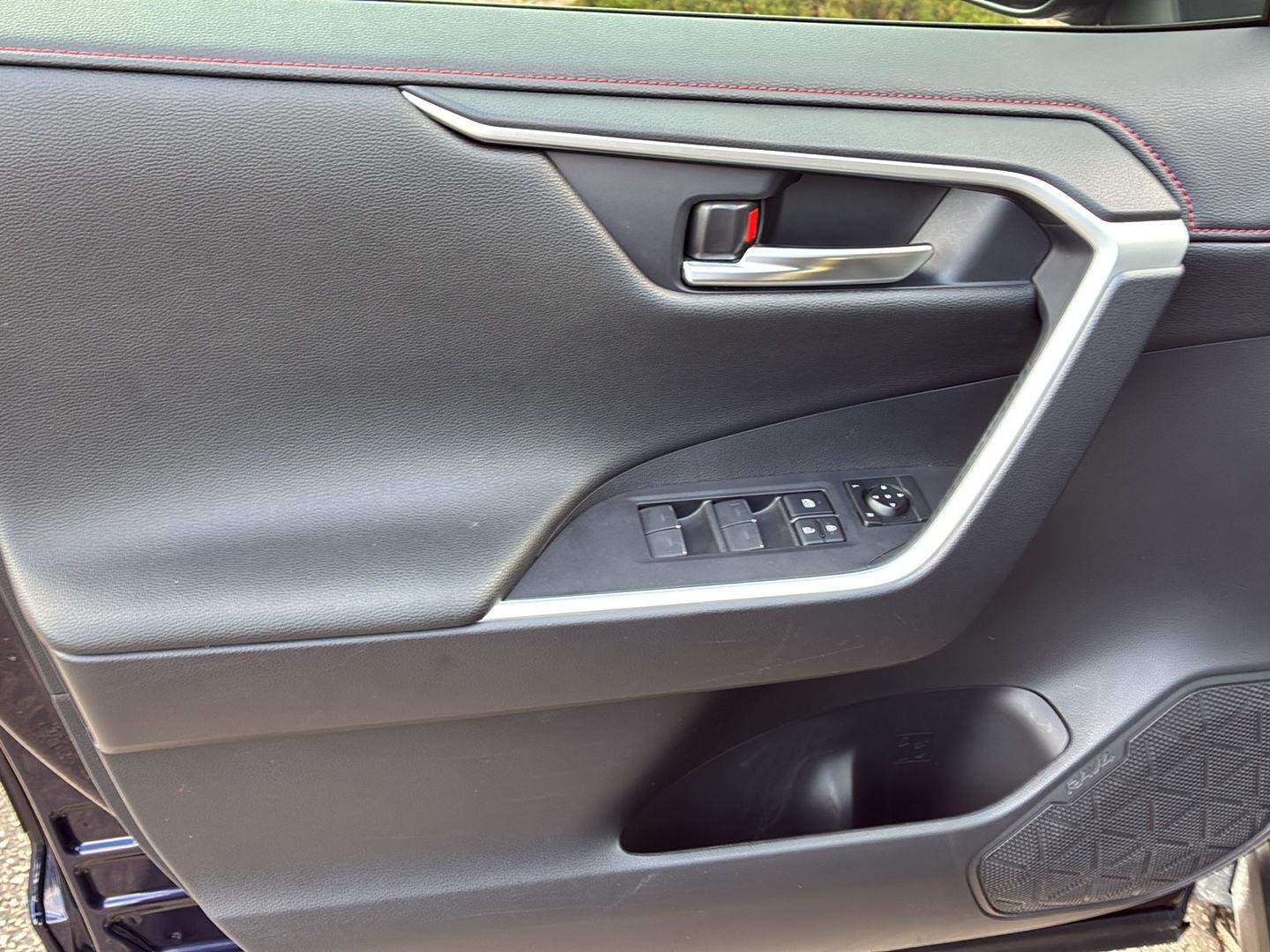 Used 2024 Blueprint w/Midnight Black Metallic Roof Toyota XSE image 15
