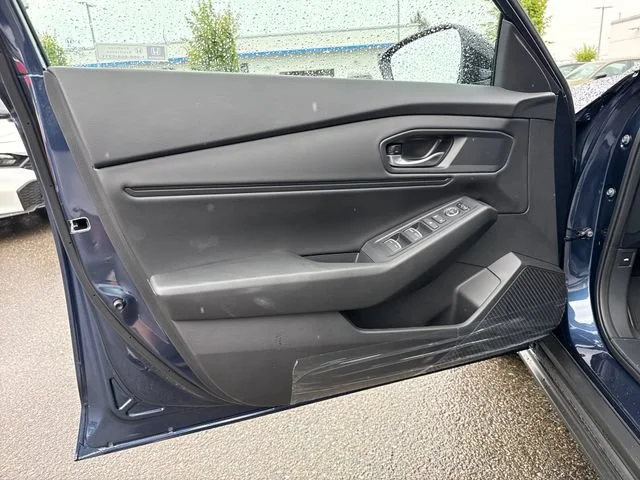 New 2026 Blue Metallic Honda SE image 16