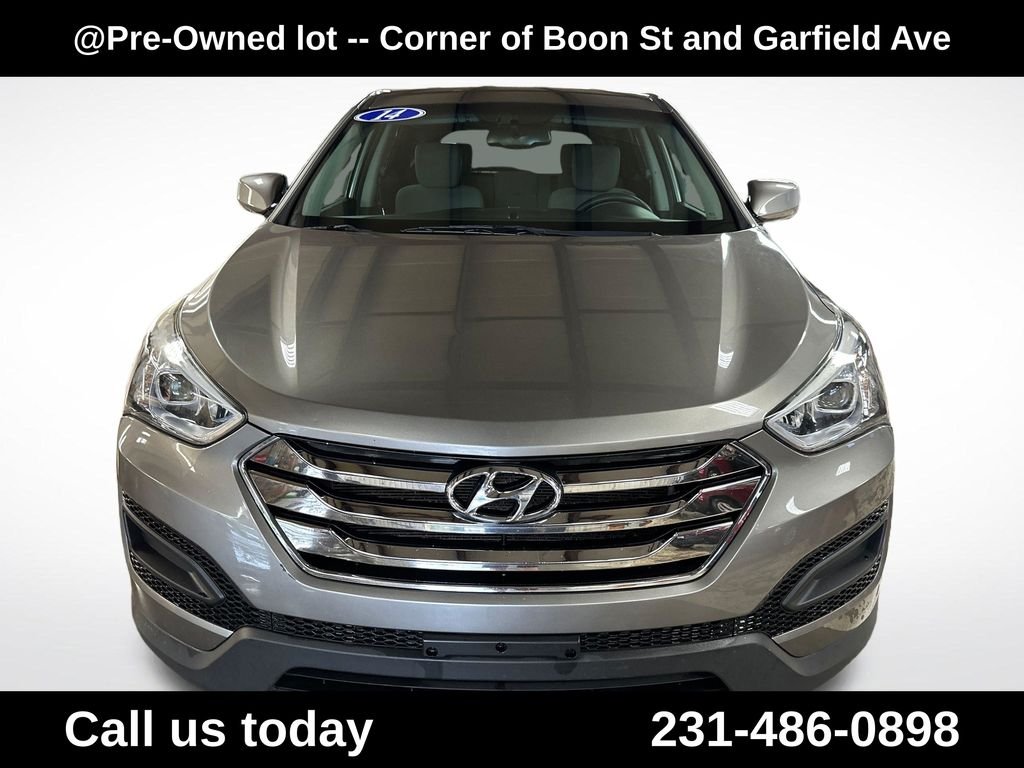 Used 2014 Gray Hyundai Base image 8