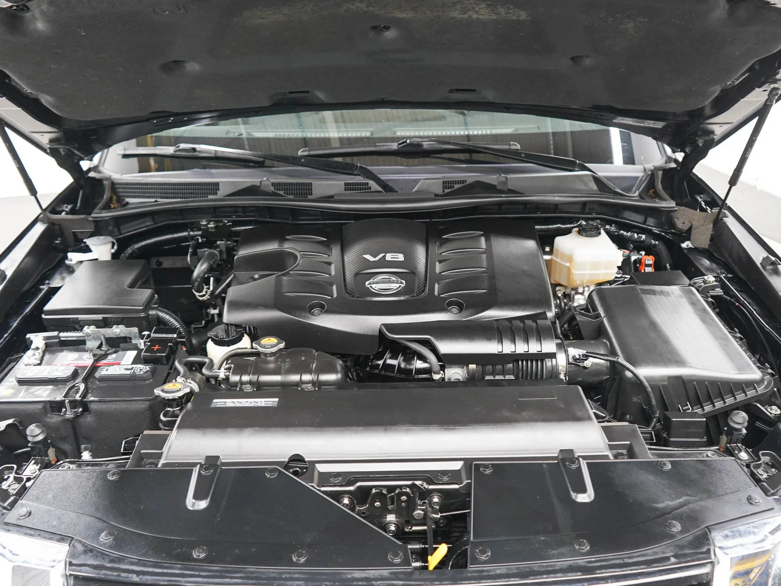 Used 2022  Nissan SL image 30