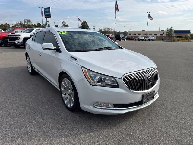Used 2015 Buick LaCrosse Leather with VIN 1G4GC5G3XFF242363 for sale in Scottsburg, IN