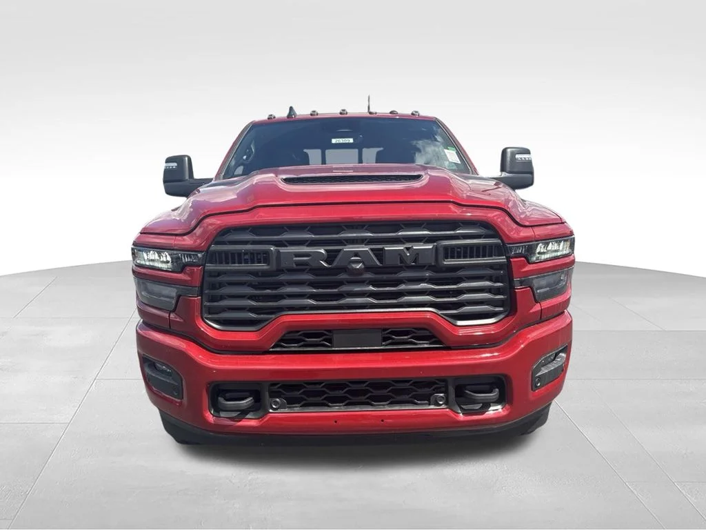 New 2026 Molten Red Pearl-Coat Exterior Paint RAM Black Express image 8