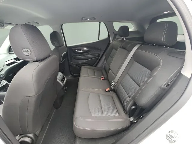 Used 2024 White GMC SLE image 11
