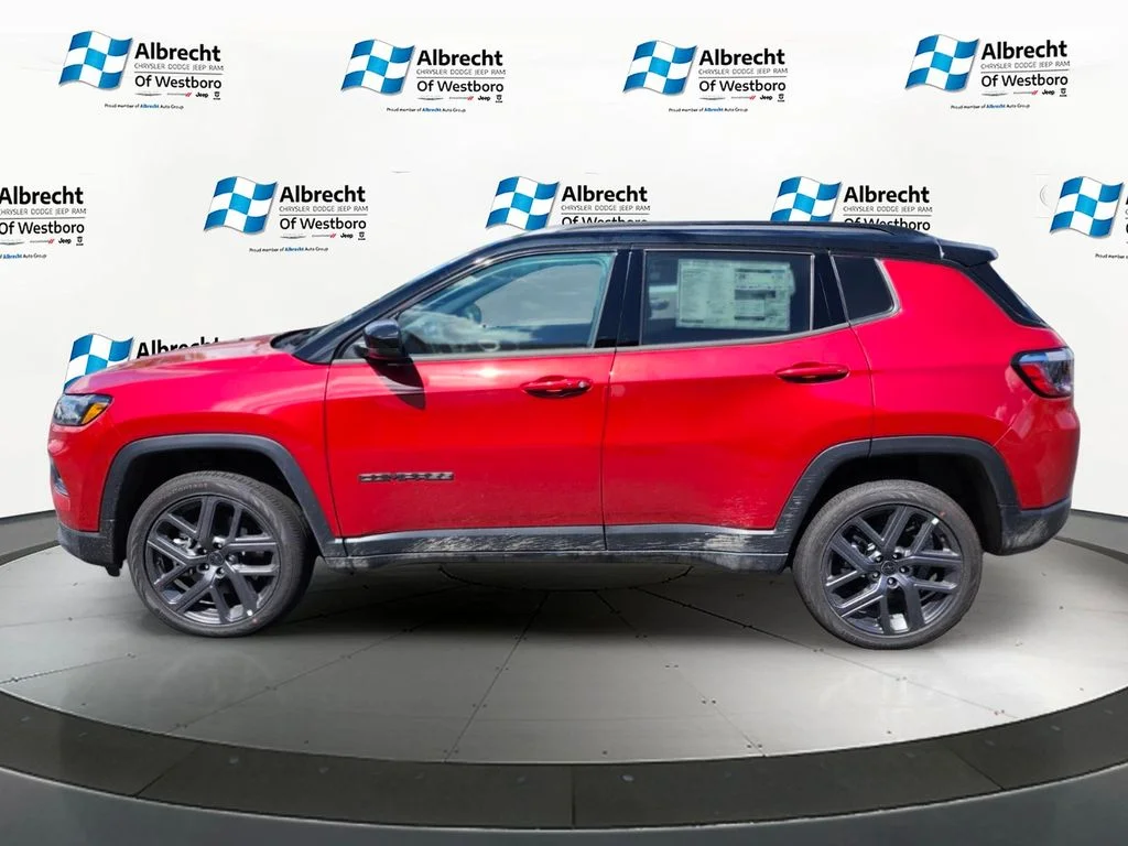 New 2026 Red Hot Pearl-Coat Exterior Paint Jeep Limited image 2