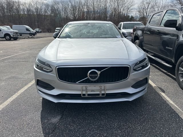 Used 2018 Volvo S90 Momentum with VIN LVY992MK8JP007008 for sale in Cranston, RI