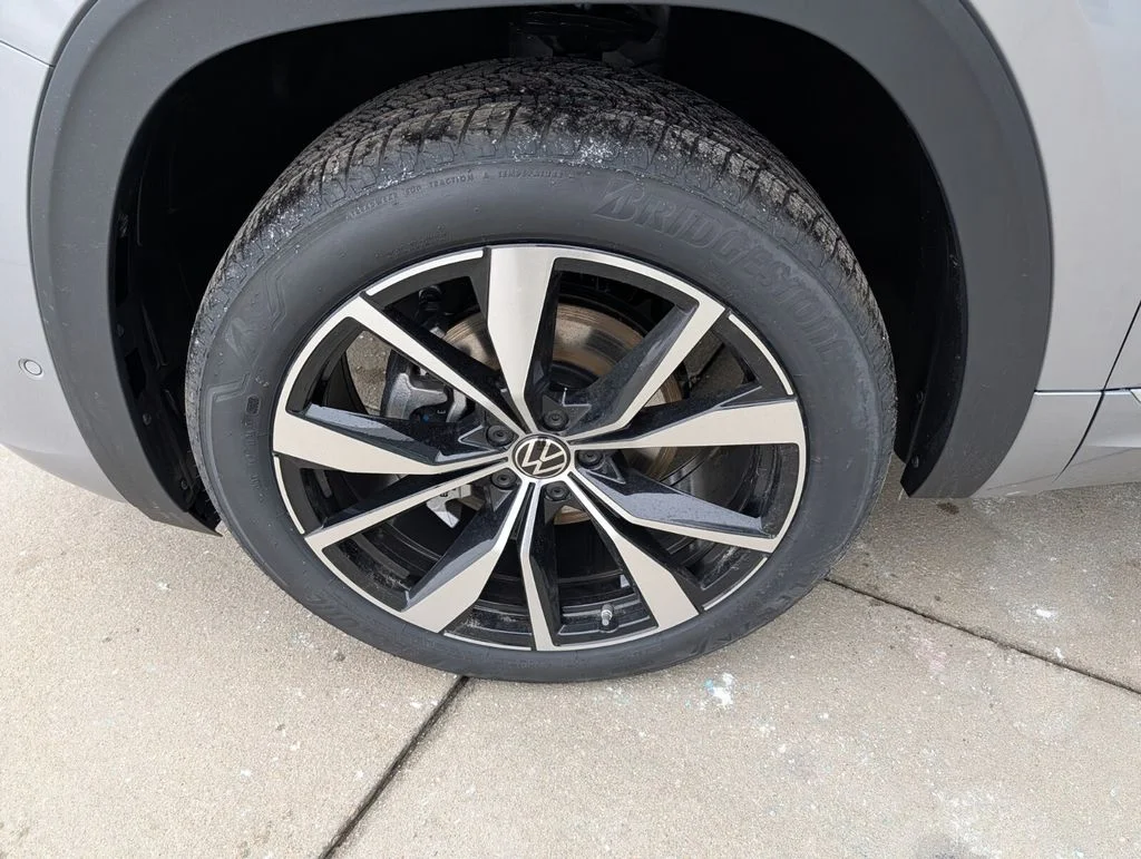 2026 Volkswagen Atlas SEL Premium R-Line - Photo 10