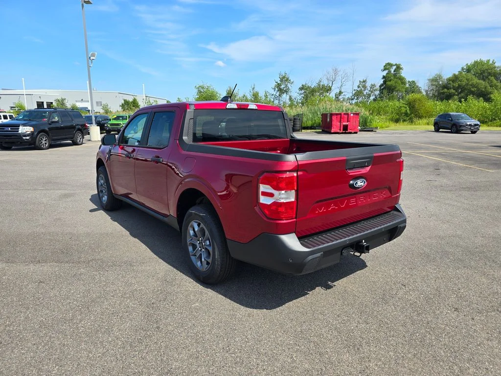 Used 2026 Red Ford XLT image 7