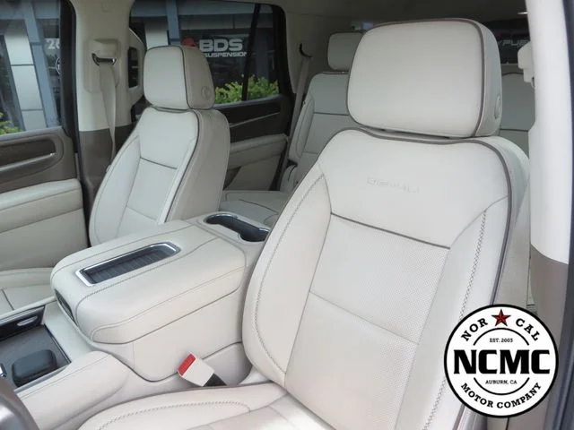 2023 GMC Yukon Denali - Photo 19