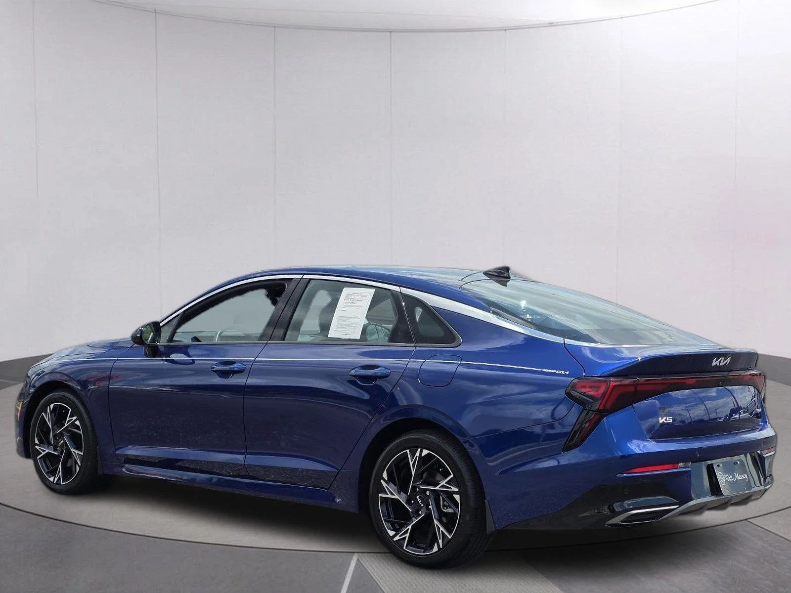 Used 2025 Yacht Blue Kia GT-Line image 7