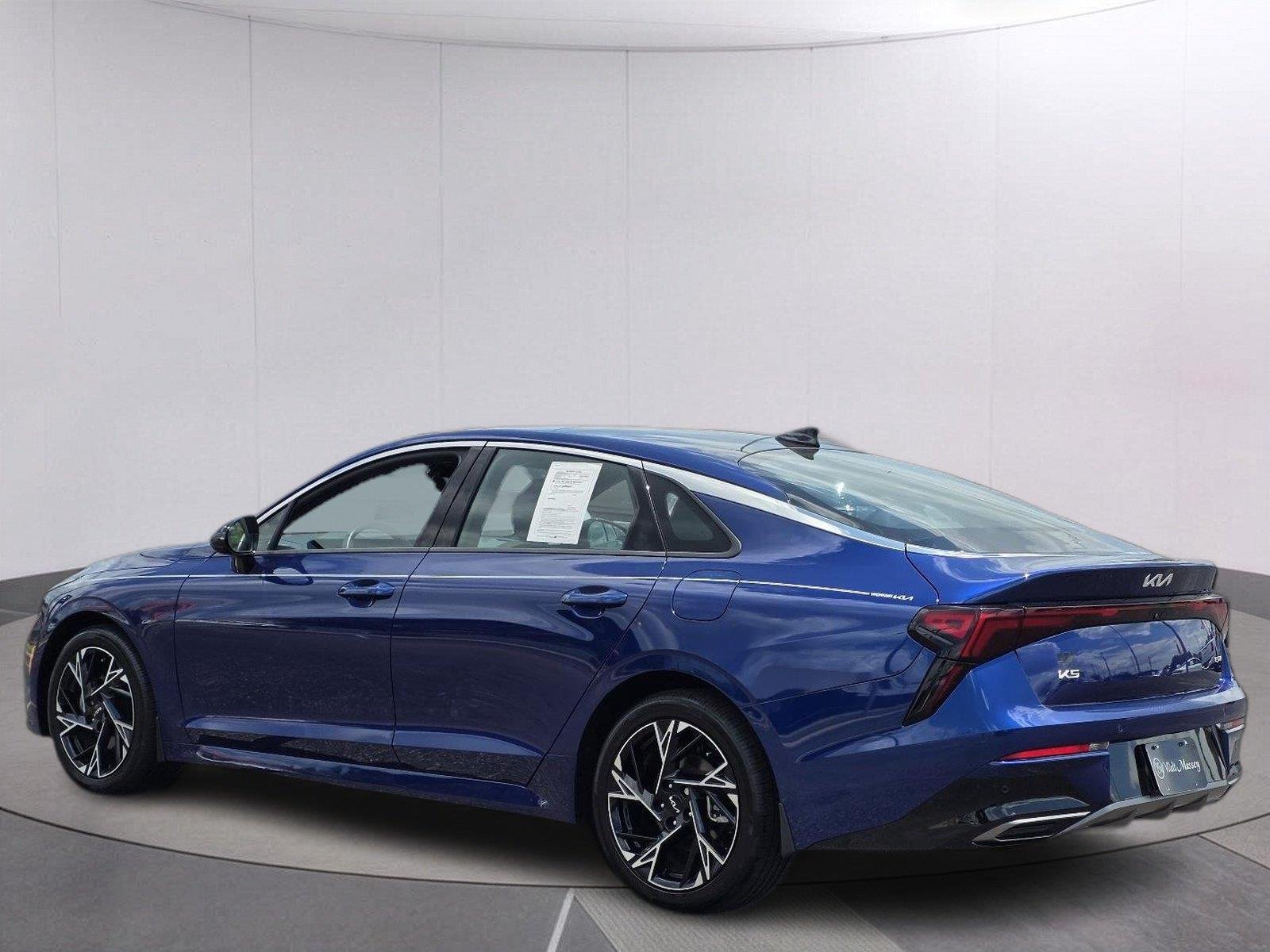 Used 2025 Yacht Blue Kia GT-Line image 7