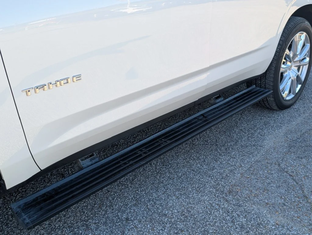Used 2021 Beige Chevrolet High Country image 13