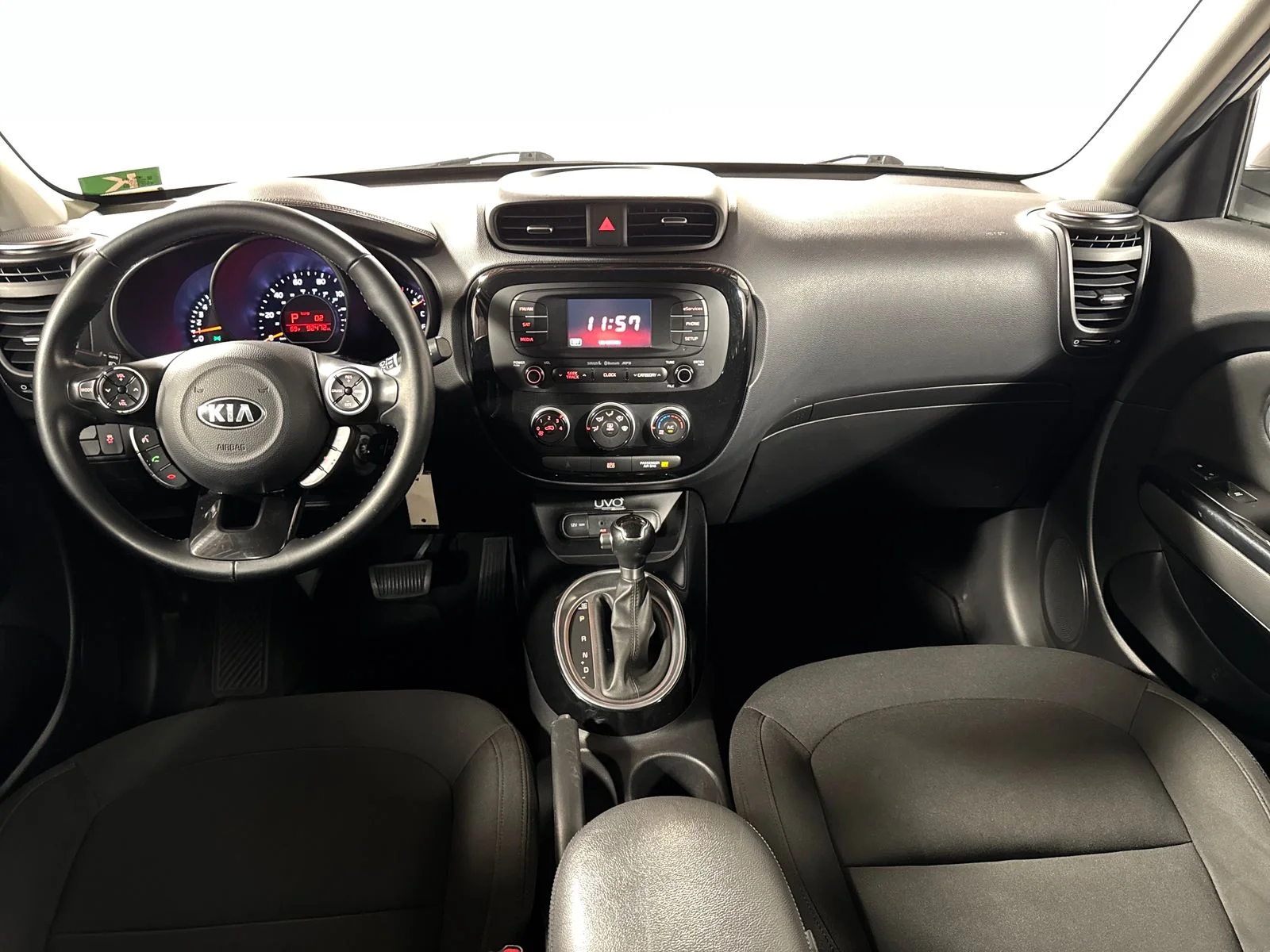Used 2014 Bright Silver Kia Exclaim image 4