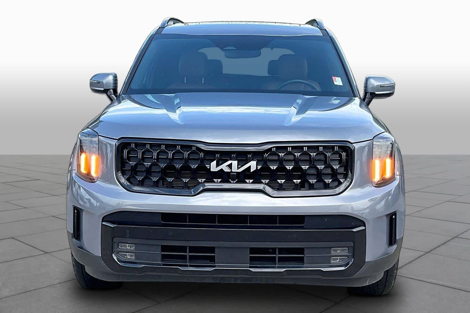 Used 2024 Everlasting Silver Kia SX X-Pro image 4