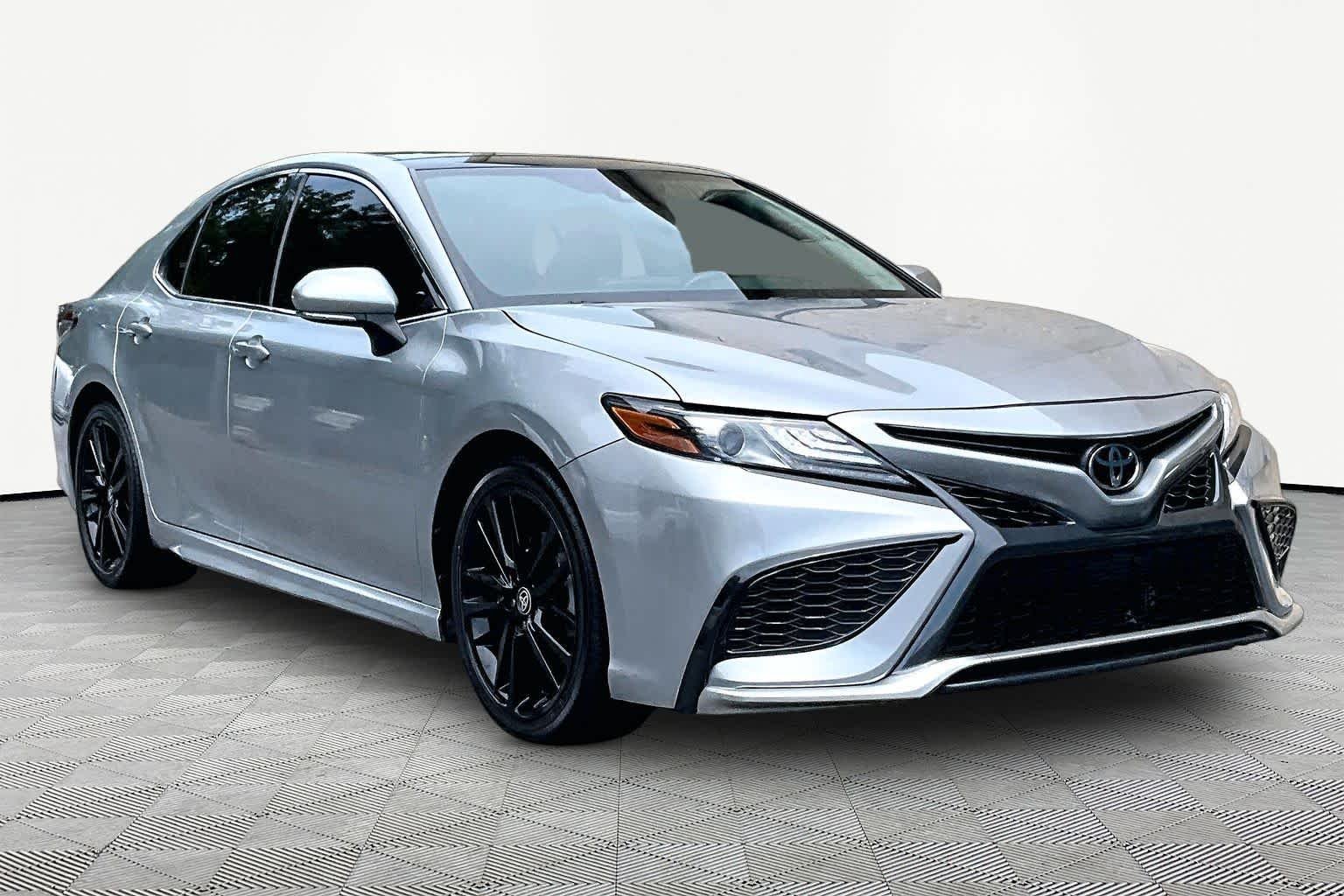 Used 2022 Celestial Silver Metallic Toyota XSE image 3