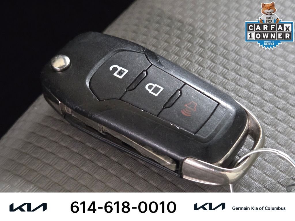 Used 2018 White Ford XL image 34