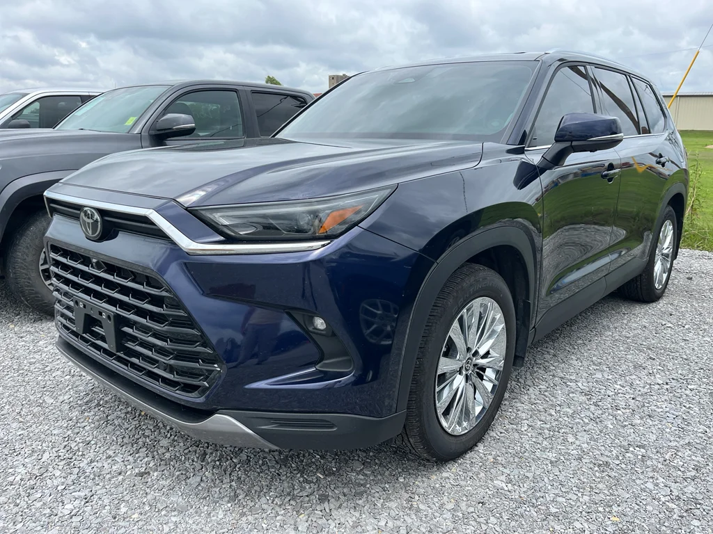 2026 Toyota Grand Highlander Platinum AWD's photo