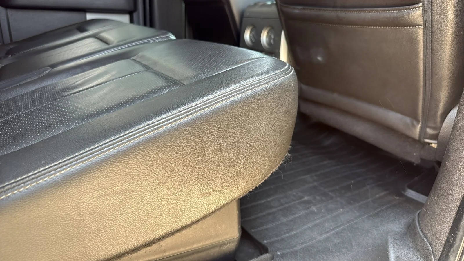 Used 2013 Gray Ford FX2 image 21