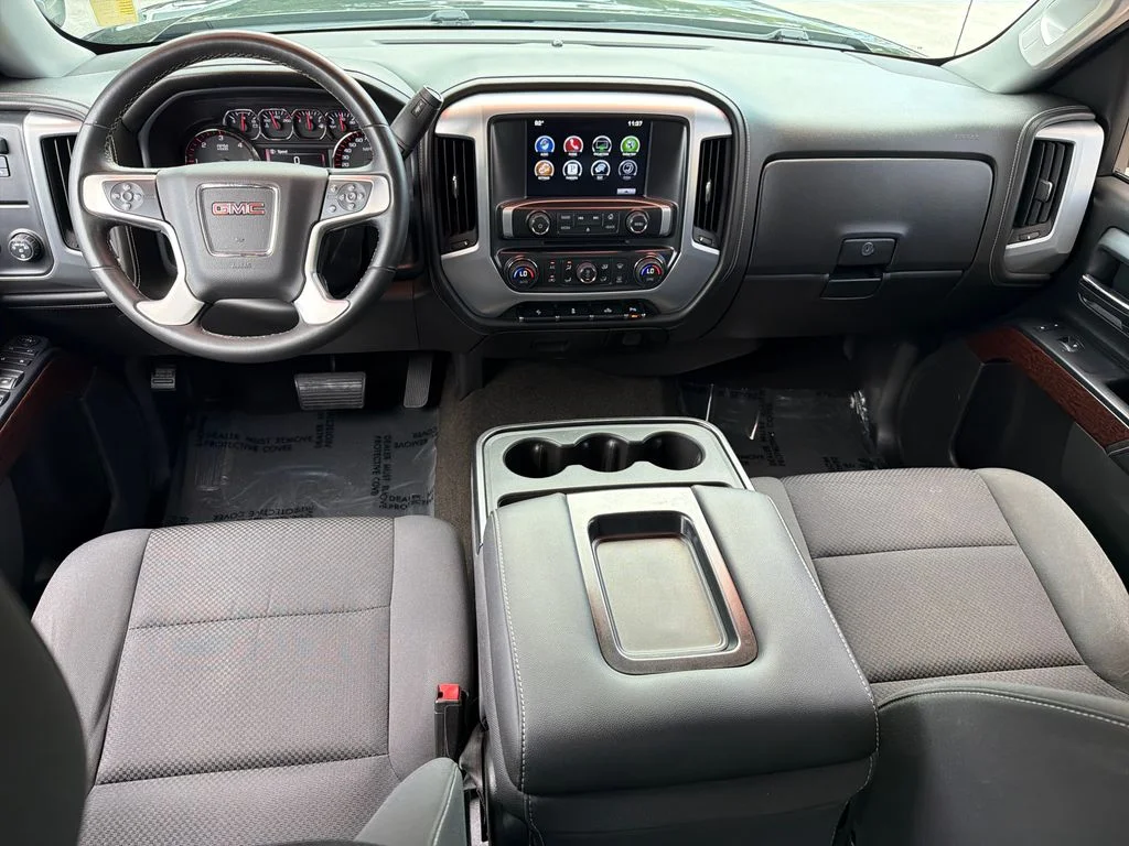 Used 2016 Black GMC SLE image 15
