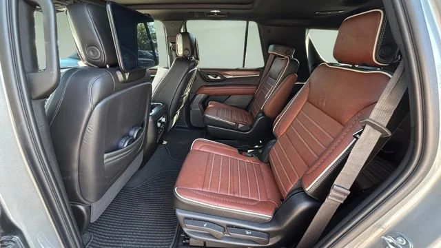Used 2023 Sterling Metallic GMC Denali Ultimate image 20