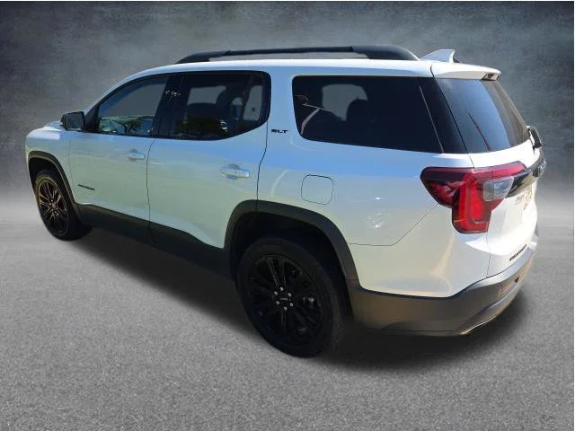Used 2023 White GMC SLT image 4
