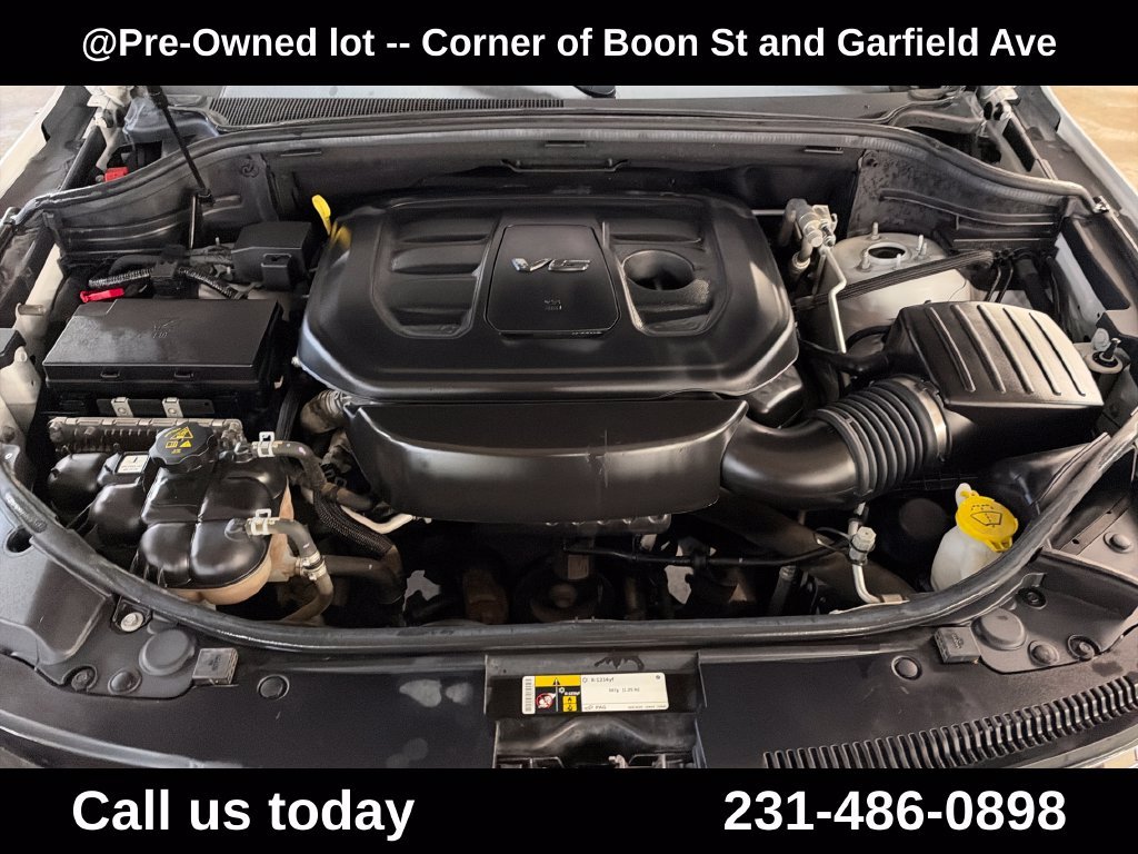 Used 2018 White Jeep Laredo E image 10