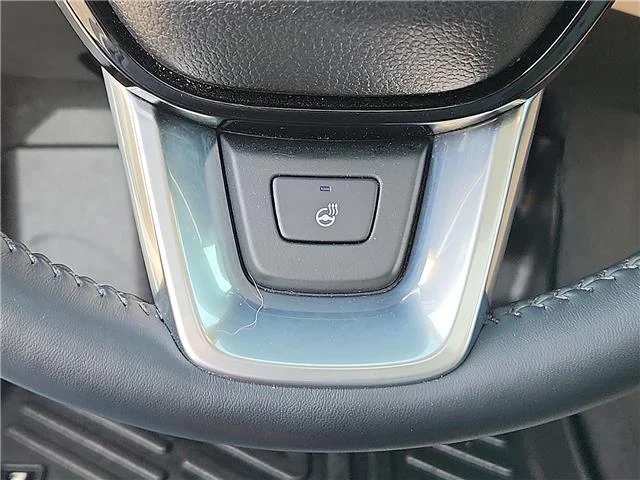 Used 2025 White Honda Touring image 17