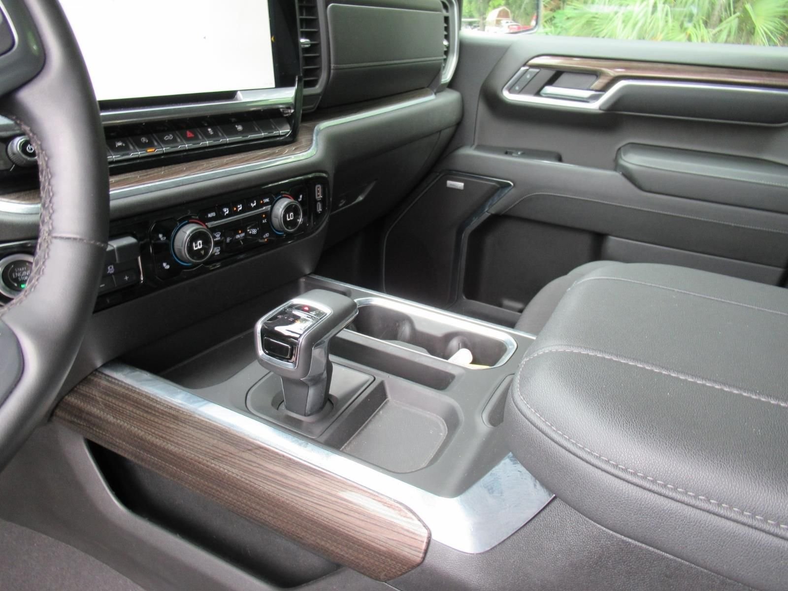 Used 2024 Blue Chevrolet RST image 16